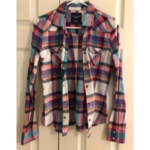 American Eagle Outfitters Long Sleeve Plaid Shirt